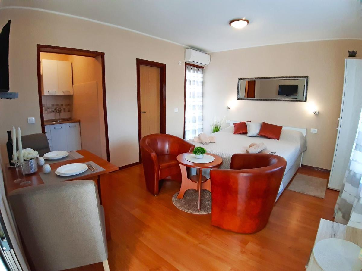 Apartments Zrinka 793 Poreč Dış mekan fotoğraf